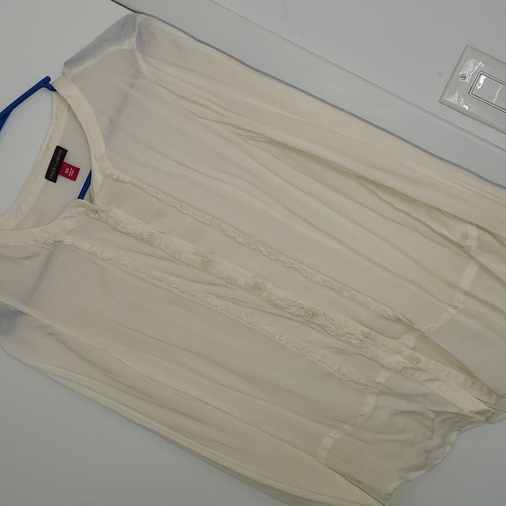 Vince camuto long sleeve button up